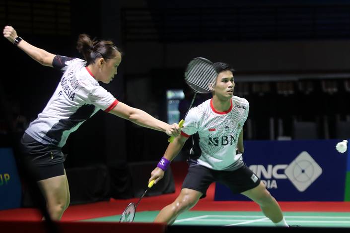 Amri Syahnawi/Winny Oktavina Kandow (Djarum Badminton) Amri Syahnawi/Winny Oktavina Kandow (Djarum Badminton)