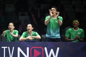 Misaki Matsutomo, Michelle Li, Jonatan Christie, & Chirag Shetty (Djarum Badminton/Edward Luhukay)