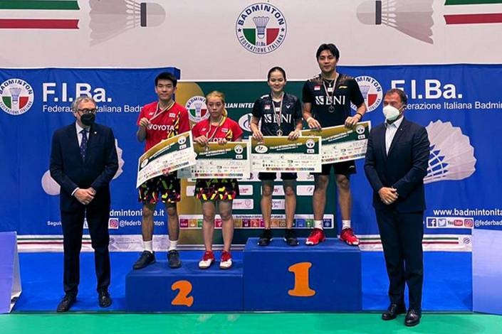 Zachariah Josiahno Sumanti/Hediana Julimarbela juara ganda campuran Italian International 2022 (Humas PP PBSI) Zachariah Josiahno Sumanti/Hediana Julimarbela juara ganda campuran Italian International 2022 (Humas PP PBSI)