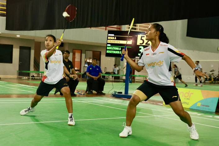 Simulasi pertandingan antara Indonesia dan Rusia di pelatnas PBSI, Cipayung, Jakarta (Humas PP PBSI) Simulasi pertandingan antara Indonesia dan Rusia di pelatnas PBSI, Cipayung, Jakarta (Humas PP PBSI)