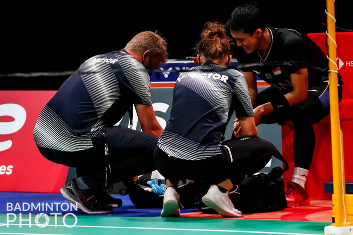 Jonatan Christie mengalami cedera pinggang dan memutuskan mundur dari Denmark Open 2021 (Badminton Photo/Mikael Ropars) Jonatan Christie mengalami cedera pinggang dan memutuskan mundur dari Denmark Open 2021 (Badminton Photo/Mikael Ropars)