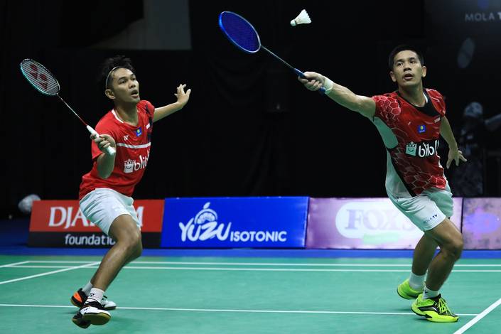 Fajar Alfian/Yeremia Erich Yoche Yacob Rambitan menghadang pengembalian. Fajar Alfian/Yeremia Erich Yoche Yacob Rambitan menghadang pengembalian.
