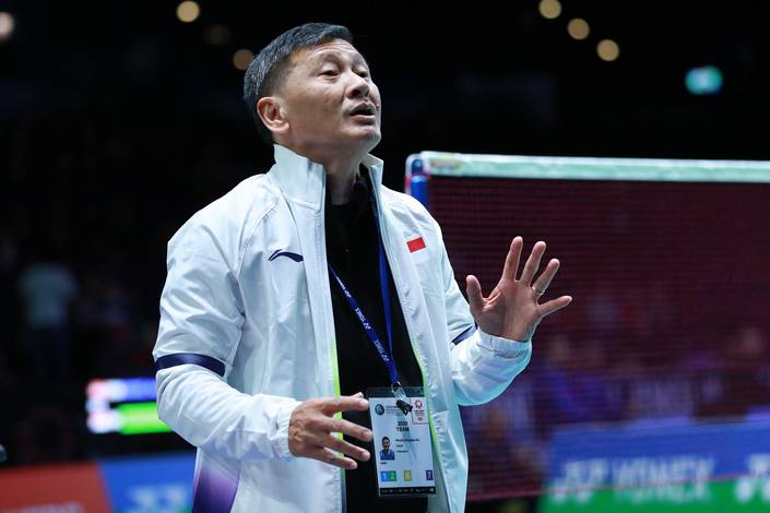 Pelatih Kepala Tunggal Putra PBSI, Hendry Saputra. Pelatih Kepala Tunggal Putra PBSI, Hendry Saputra.