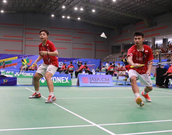 Rinov Rivaldy/Apriani Rahayu