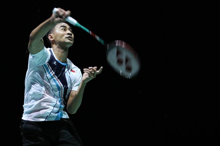 Tommy Sugiarto (Indonesia) melepaskan smash. Tommy Sugiarto (Indonesia) melepaskan smash.
