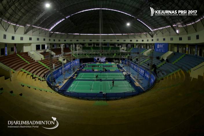 Suasana GOR Sahabudin, Pangkalpinang, Bangka Belitung. Suasana GOR Sahabudin, Pangkalpinang, Bangka Belitung.
