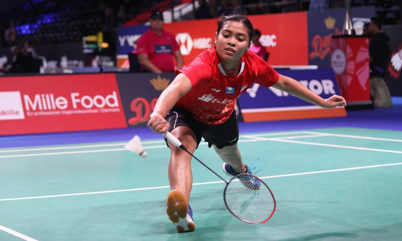 Gregoria Mariska Tunjung menyambut pengembalian. Gregoria Mariska Tunjung menyambut pengembalian.