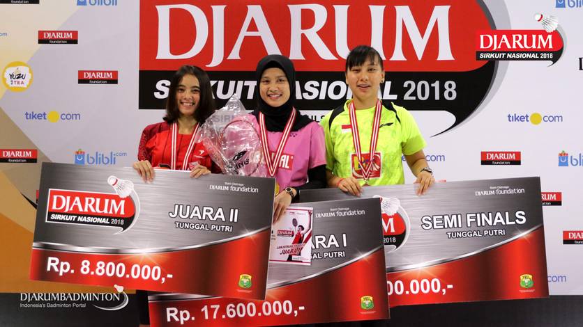 Hana Ramadini (tengah) bakal calon Ratu Sirnas selanjutnya. Hana Ramadini (tengah) bakal calon Ratu Sirnas selanjutnya.
