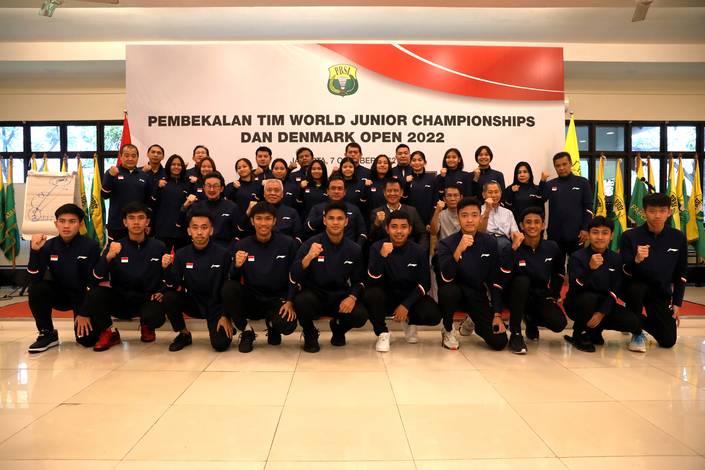 Pelepasan Tim Junior Indonesia ke Kejuaraan Dunia Junior 2022 (Humas PP PBSI) Pelepasan Tim Junior Indonesia ke Kejuaraan Dunia Junior 2022 (Humas PP PBSI)