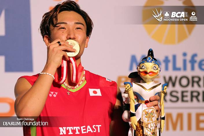 Kento Momota Pada Saat Menjuarai Indonesia Open Tahun 2015. Kento Momota Pada Saat Menjuarai Indonesia Open Tahun 2015.