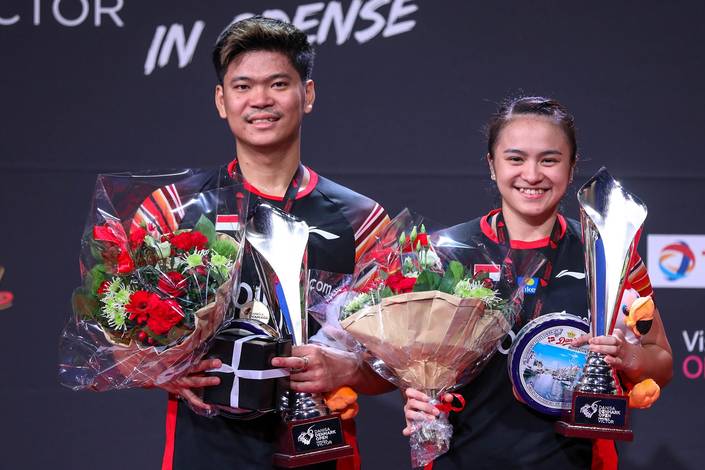 Praveen Jordan/Melati Daeva Oktavianti (Indonesia) saat menjuarai Denmark Open 2019 BWF World Tour Super 750. Praveen Jordan/Melati Daeva Oktavianti (Indonesia) saat menjuarai Denmark Open 2019 BWF World Tour Super 750.