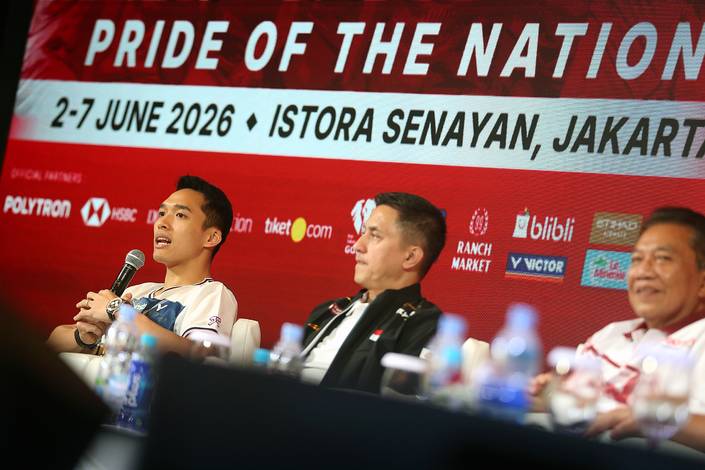 Jonatan Christie, Ricky Soebagdja, & Achmad Budiharto (Djarum Badminton/Edward Luhukay)