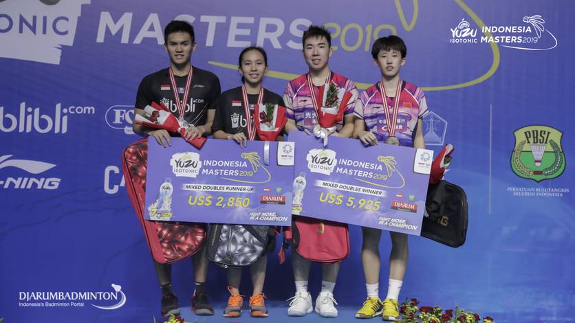 Adnan Maulana/Mychelle Crhystine Bandaso (Indonesia) runner up Yuzu Indonesia Masters 2019 BWF Tour Super 100. Adnan Maulana/Mychelle Crhystine Bandaso (Indonesia) runner up Yuzu Indonesia Masters 2019 BWF Tour Super 100.