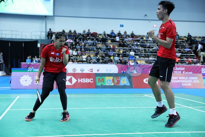 Selebrasi kemenangan Daniel Marthin/Indah Cahya Sari Jamil (Indonesia). Selebrasi kemenangan Daniel Marthin/Indah Cahya Sari Jamil (Indonesia).