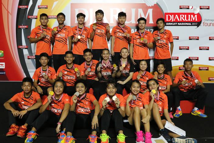 Para Atlet Exist Jakarta Berfoto Bersama