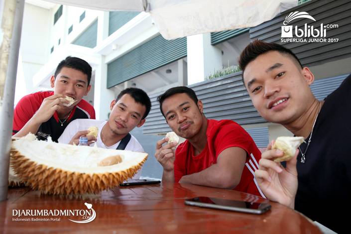 Viorel Joan Fernando, Rinov Rivaldy, Rehan Naufal Kusharjanto, Leo Rollycarnando Viorel Joan Fernando, Rinov Rivaldy, Rehan Naufal Kusharjanto, Leo Rollycarnando