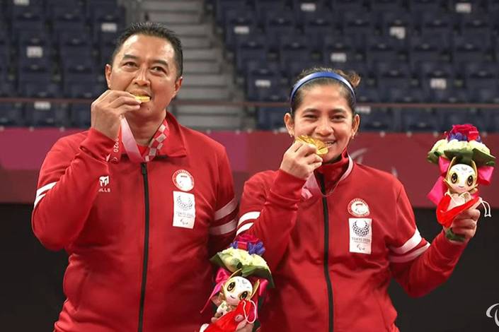 Hary Susanto & Leani Ratri Oktila (Foto: @asianparalympic)