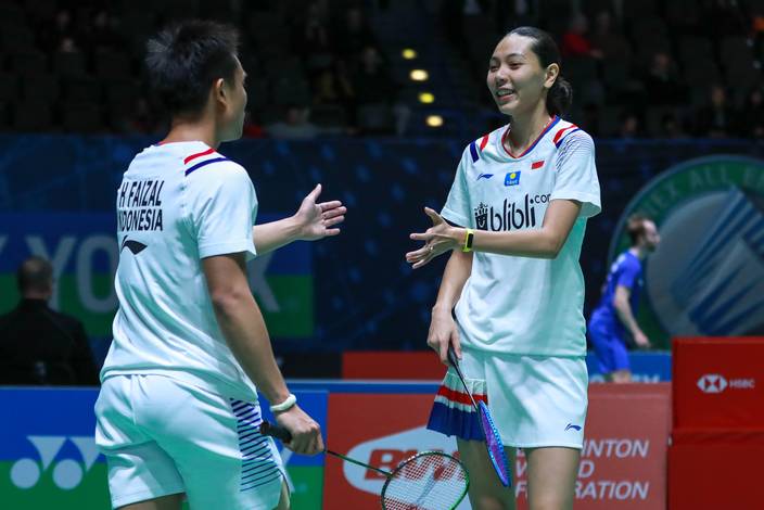 Selebrasi kemenangan Hafiz Faizal/Gloria Emanuelle Widjaja (Indonesia). Selebrasi kemenangan Hafiz Faizal/Gloria Emanuelle Widjaja (Indonesia).
