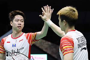 Selebrasi kemenangan Kevin Sanjaya Sukamuljo/Marcus Fernaldi Gideon (Indonesia).