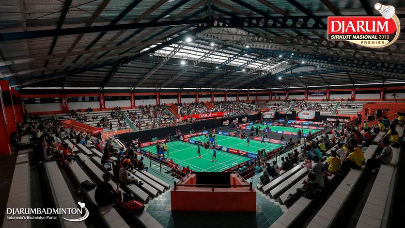 Suasan GOR Satria Purwokerto, Jawa Tengah.