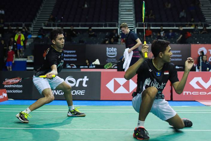 Fajar Alfian/Muhammad Rian Ardianto (Indonesia) bersiap menghadang serangan. Fajar Alfian/Muhammad Rian Ardianto (Indonesia) bersiap menghadang serangan.