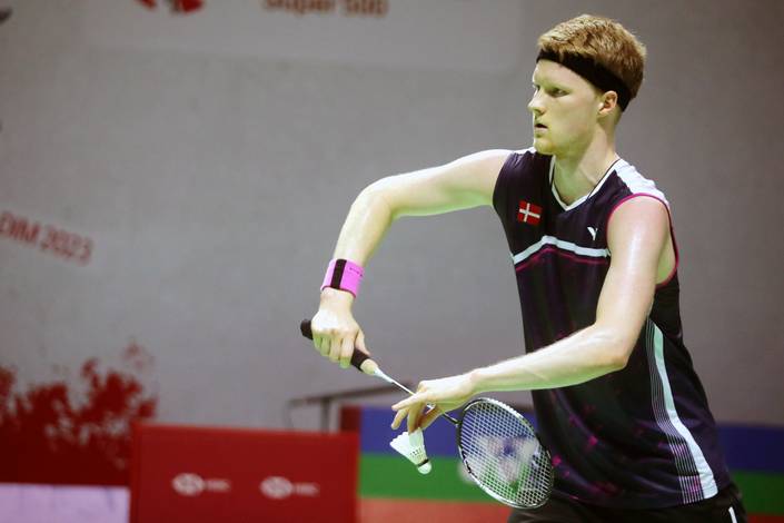 Anders Antonsen (Djarum Badminton) Anders Antonsen (Djarum Badminton)