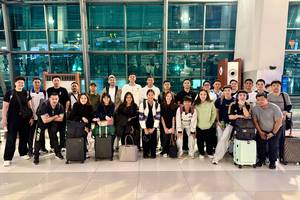 Tim bulu tangkis Indonesia bertolak ke Inggris (Humas PP PBSI) Tim bulu tangkis Indonesia bertolak ke Inggris (Humas PP PBSI)