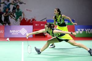 Jongkolphan Kititharakul/Rawinda Prajongjai (Djarum Badminton)