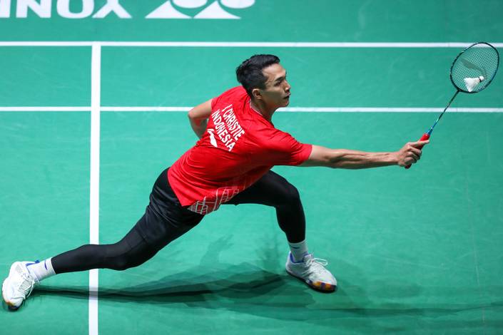 Jonatan Christie (Indonnesia) menghadang serangan. Jonatan Christie (Indonnesia) menghadang serangan.