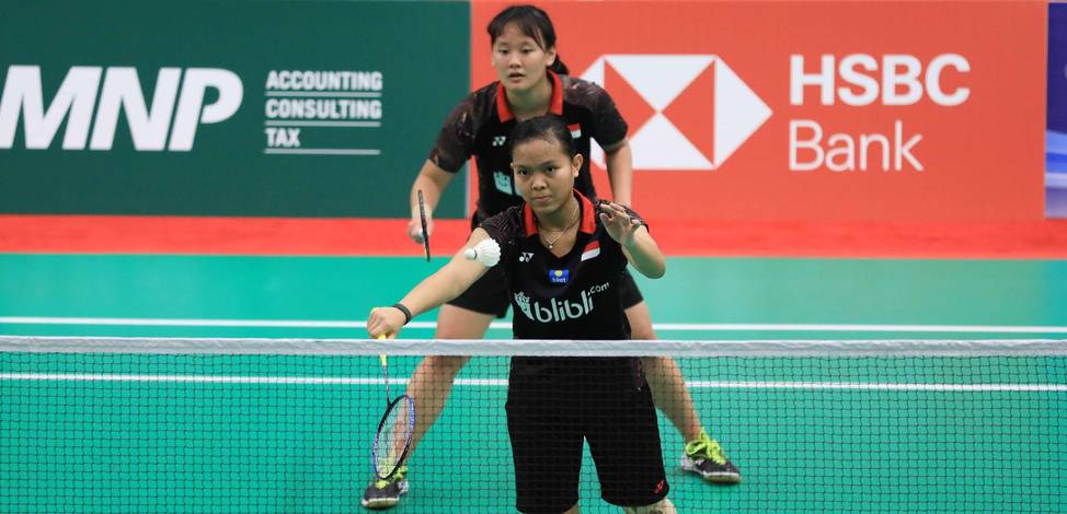 Agatha Imanuela/Siti Fadia Silva Ramadhanti melepaskan serve. Agatha Imanuela/Siti Fadia Silva Ramadhanti melepaskan serve.