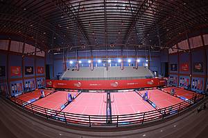 Suasana persiapan Gelanggang Ramaja Tanjung Priok, Jakarta Utara.