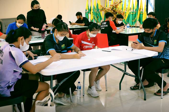 Para Penghuni Baru Pelatnas Cipayung Ikuti Tes (Humas PP PBSI) Para Penghuni Baru Pelatnas Cipayung Ikuti Tes (Humas PP PBSI)