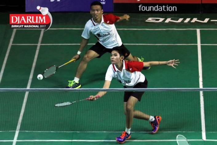 Lukhi Apri Nugroho/Ririn Amelia Lukhi Apri Nugroho/Ririn Amelia