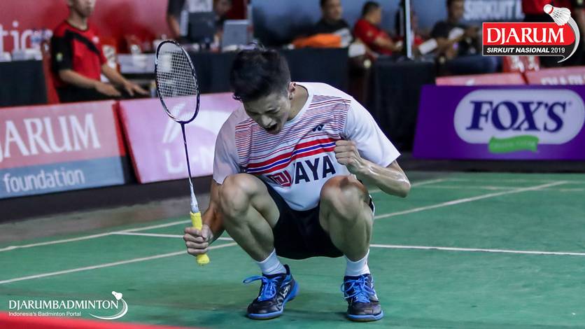 Selebrasi kemenangan Athadhia Ramadhan Rizal (PB Jaya Raya). Selebrasi kemenangan Athadhia Ramadhan Rizal (PB Jaya Raya).