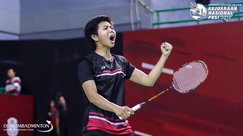 Selebrasi kemenangan Yulia Yosephine Susanto (Sumatera Utara). Selebrasi kemenangan Yulia Yosephine Susanto (Sumatera Utara).