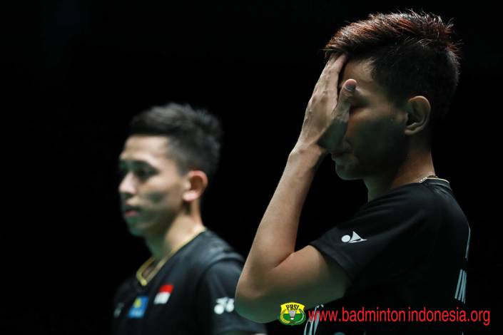 Ekspresi kekecewaan Fajar Alfian/Muhammad Rian Ardianto (Indonesia) saat kalah di semifinal Malaysia Masters 2019 BWF World Tour Super 750. Ekspresi kekecewaan Fajar Alfian/Muhammad Rian Ardianto (Indonesia) saat kalah di semifinal Malaysia Masters 2019 BWF World Tour Super 750.