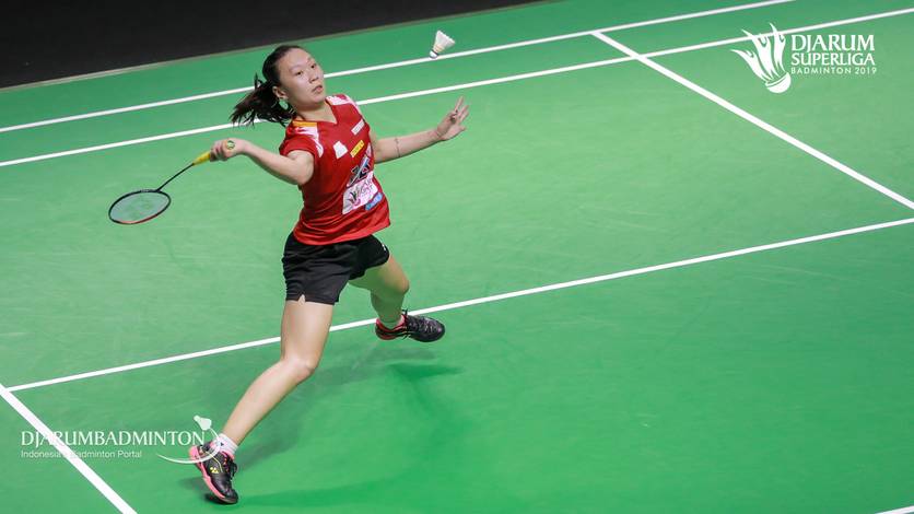 Zhang Beiwen (Amerika Serikat) bersiap menyambut pengembalian. Zhang Beiwen (Amerika Serikat) bersiap menyambut pengembalian.